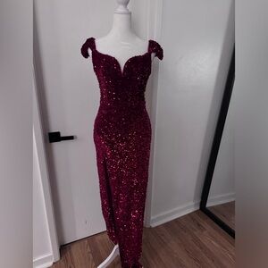 Burgundy Formal Maxi Dress